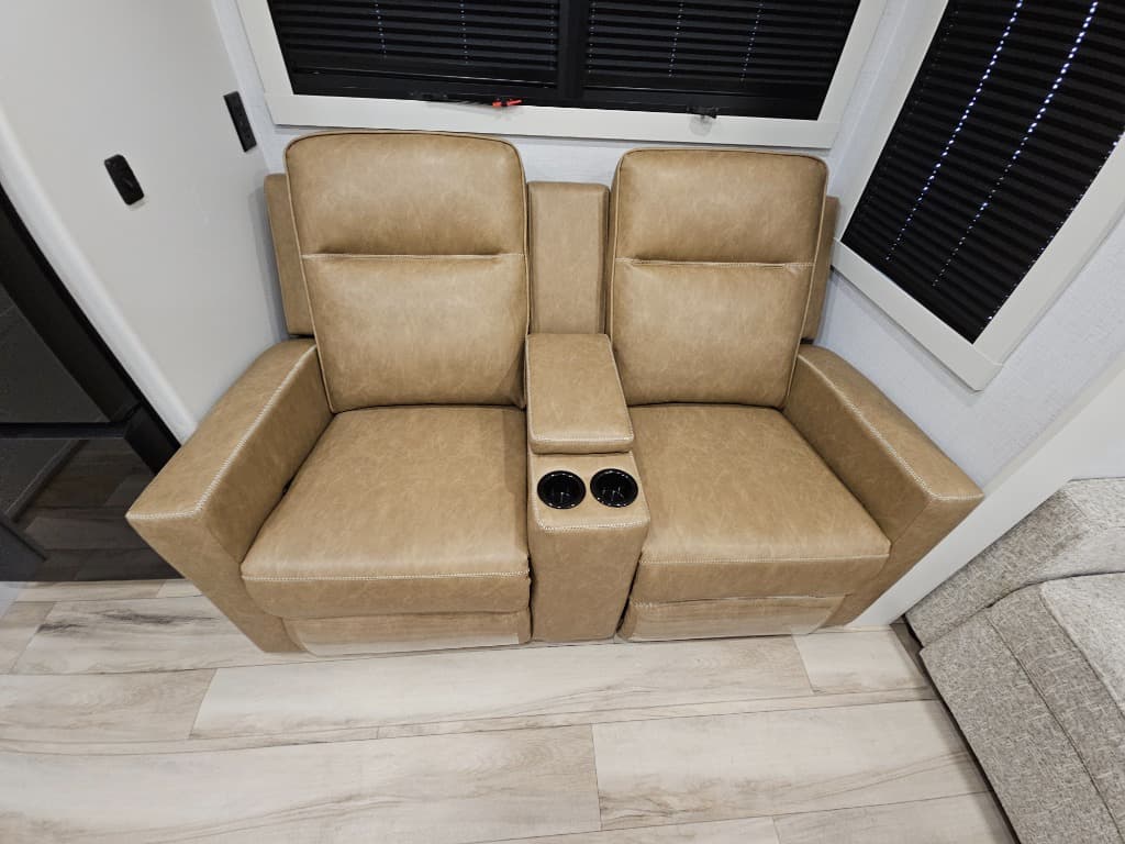 2026 Brinkley RV 2026 Brinkley RV Model I - thumbnail 25