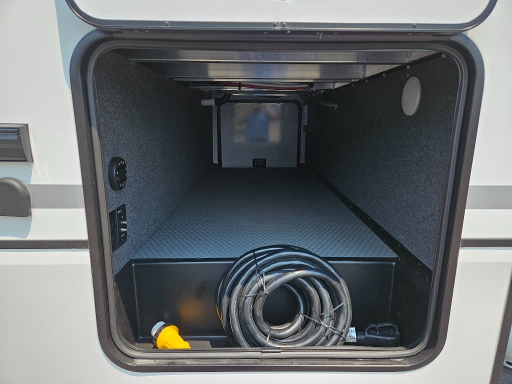 2025 Keystone RV 2025 Keystone RV Raptor Carbon Series - thumbnail 13