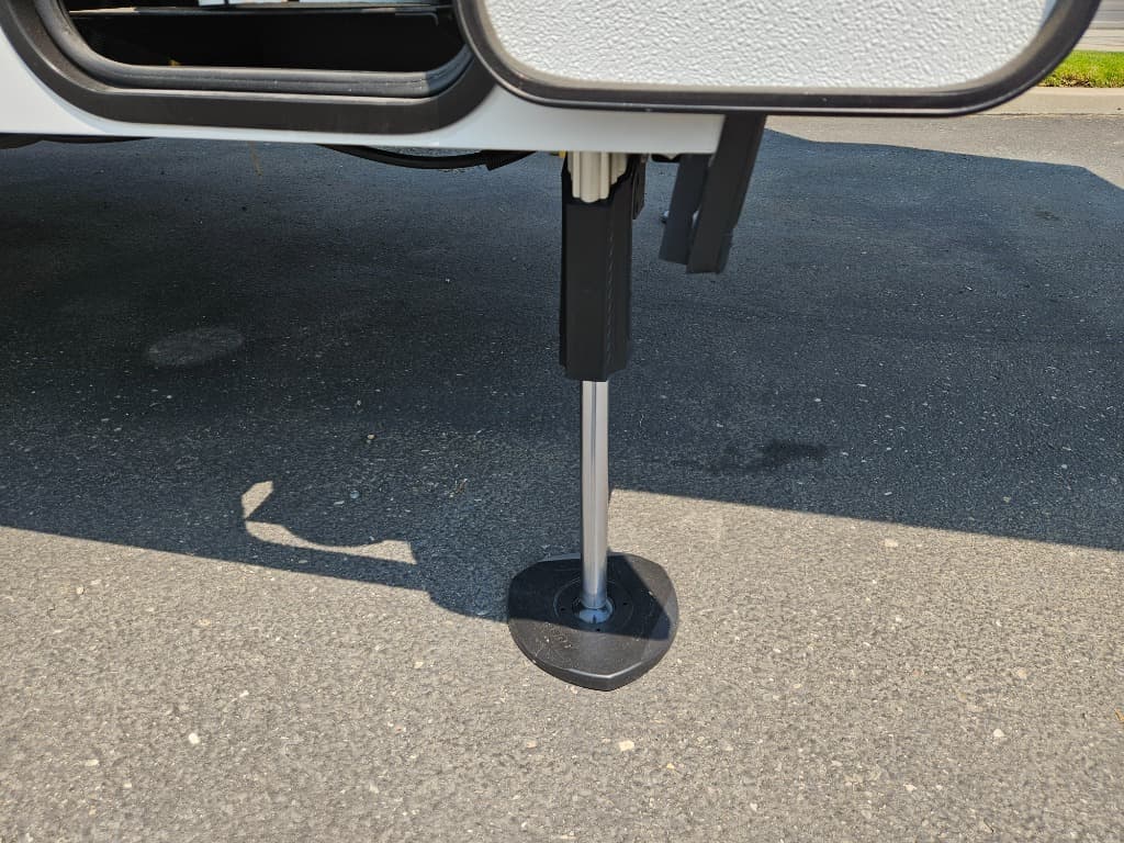 2025 Keystone RV 2025 Keystone RV Raptor Carbon Series - thumbnail 14