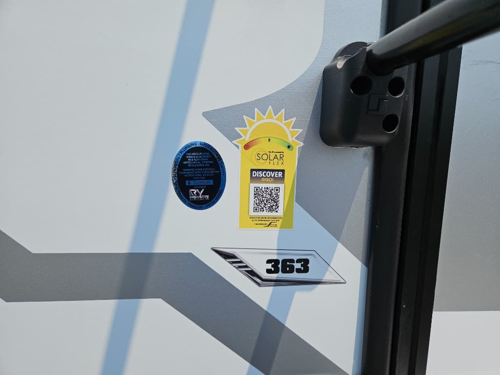 2025 Keystone RV 2025 Keystone RV Raptor Carbon Series - thumbnail 17