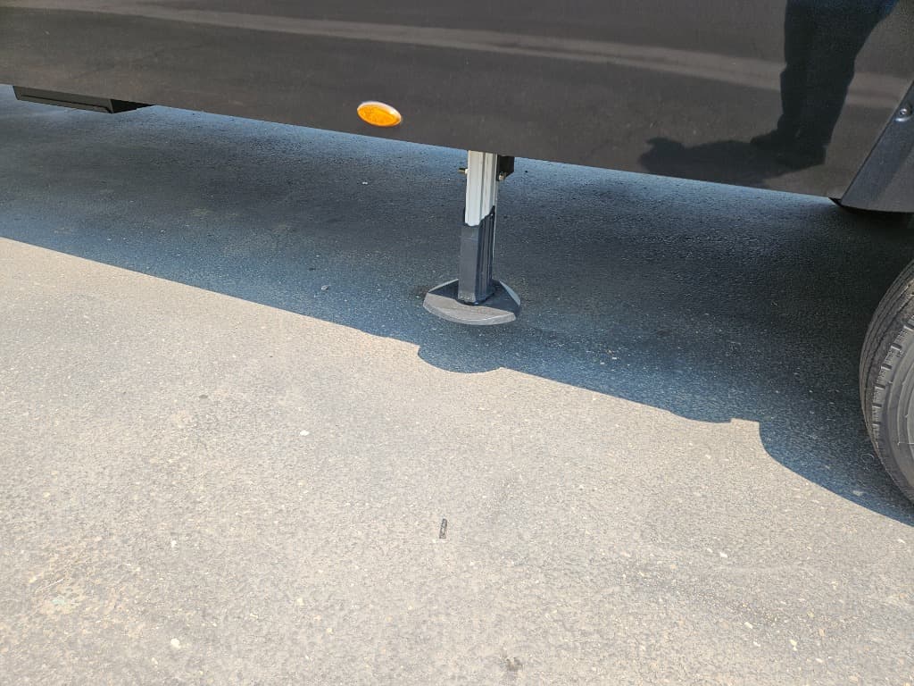 2025 Keystone RV 2025 Keystone RV Raptor Carbon Series - thumbnail 21