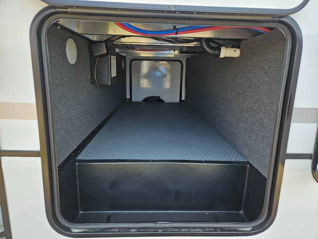 2025 Keystone RV 2025 Keystone RV Raptor Carbon Series - thumbnail 30