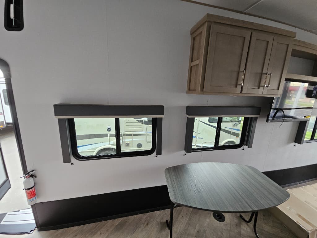 2025 Keystone RV 2025 Keystone RV Raptor Carbon Series - thumbnail 34