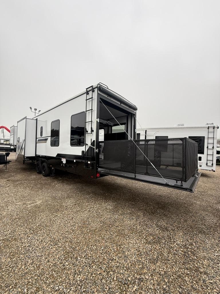 2026 Keystone RV 2026 Keystone RV Raptor Carbon Series - thumbnail 5