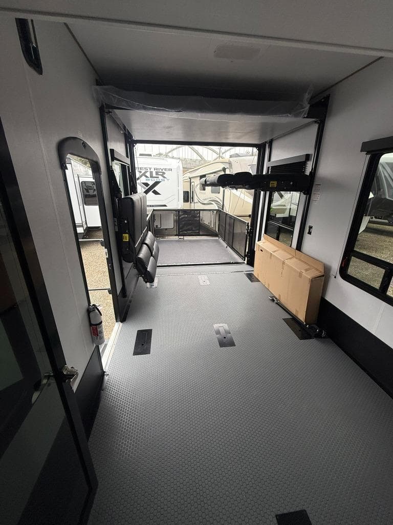 2026 Keystone RV 2026 Keystone RV Raptor Carbon Series - thumbnail 26