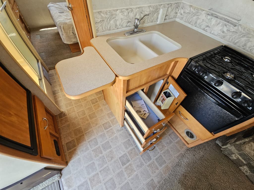 2006 Itasca 2006 Itasca Spirit - thumbnail 25