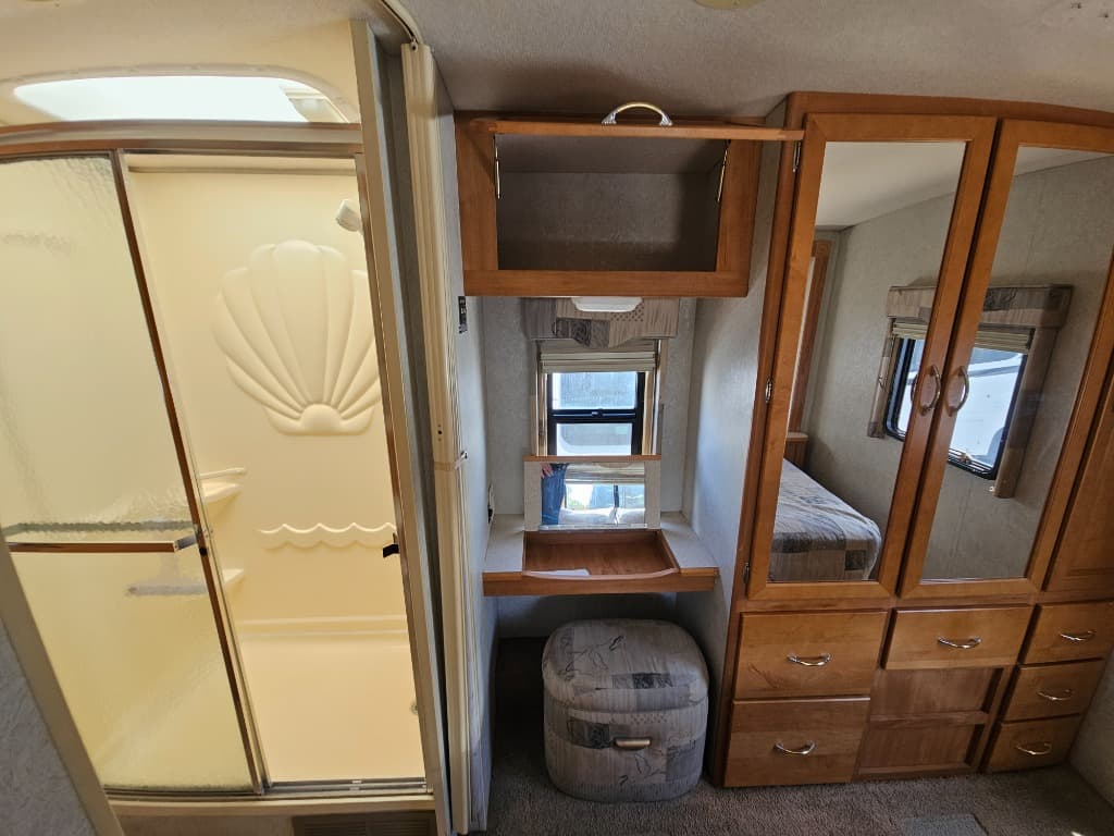 2006 Itasca 2006 Itasca Spirit - thumbnail 40