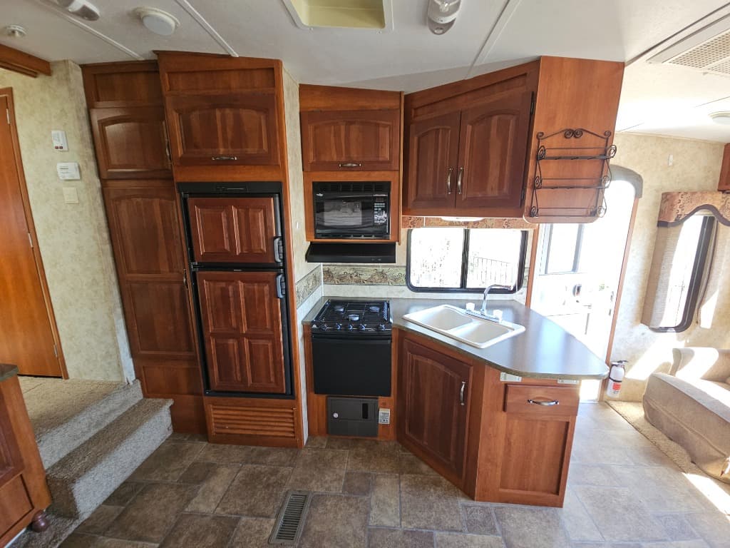 2012 Keystone RV 2012 Keystone RV Cougar Half-Ton - thumbnail 18