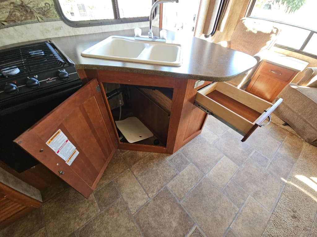 2012 Keystone RV 2012 Keystone RV Cougar Half-Ton - thumbnail 23