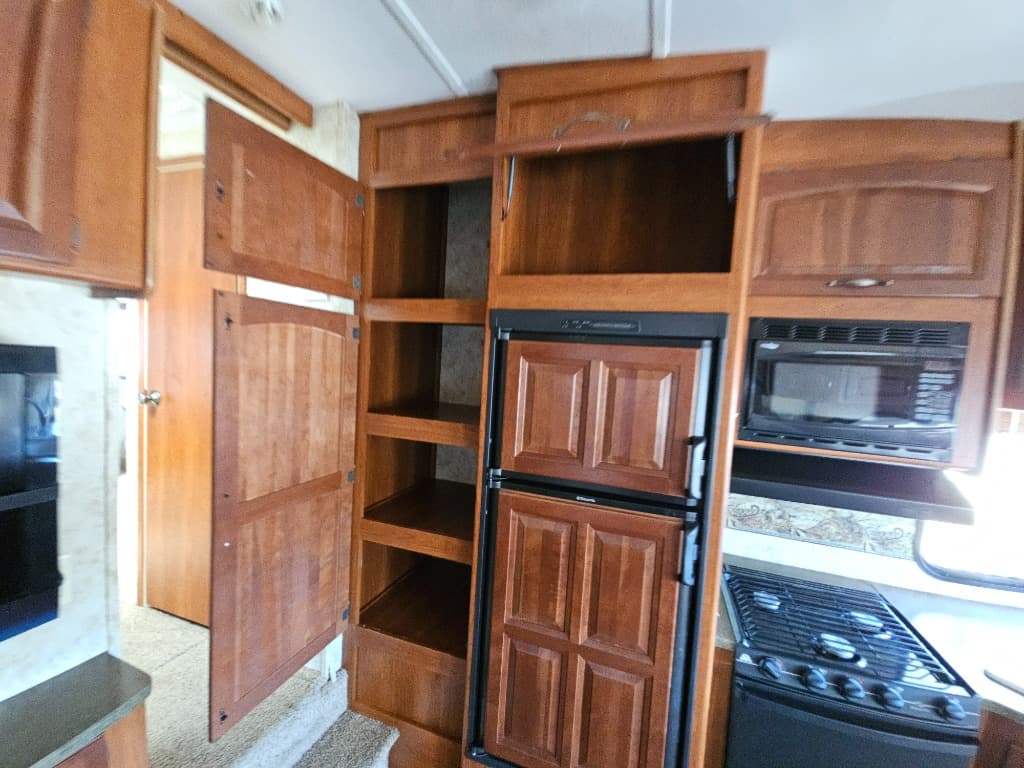 2012 Keystone RV 2012 Keystone RV Cougar Half-Ton - thumbnail 24