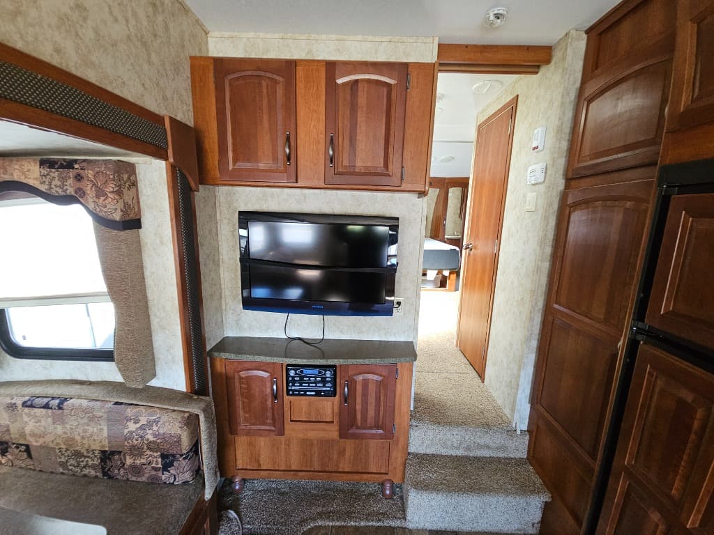 2012 Keystone RV 2012 Keystone RV Cougar Half-Ton - thumbnail 26