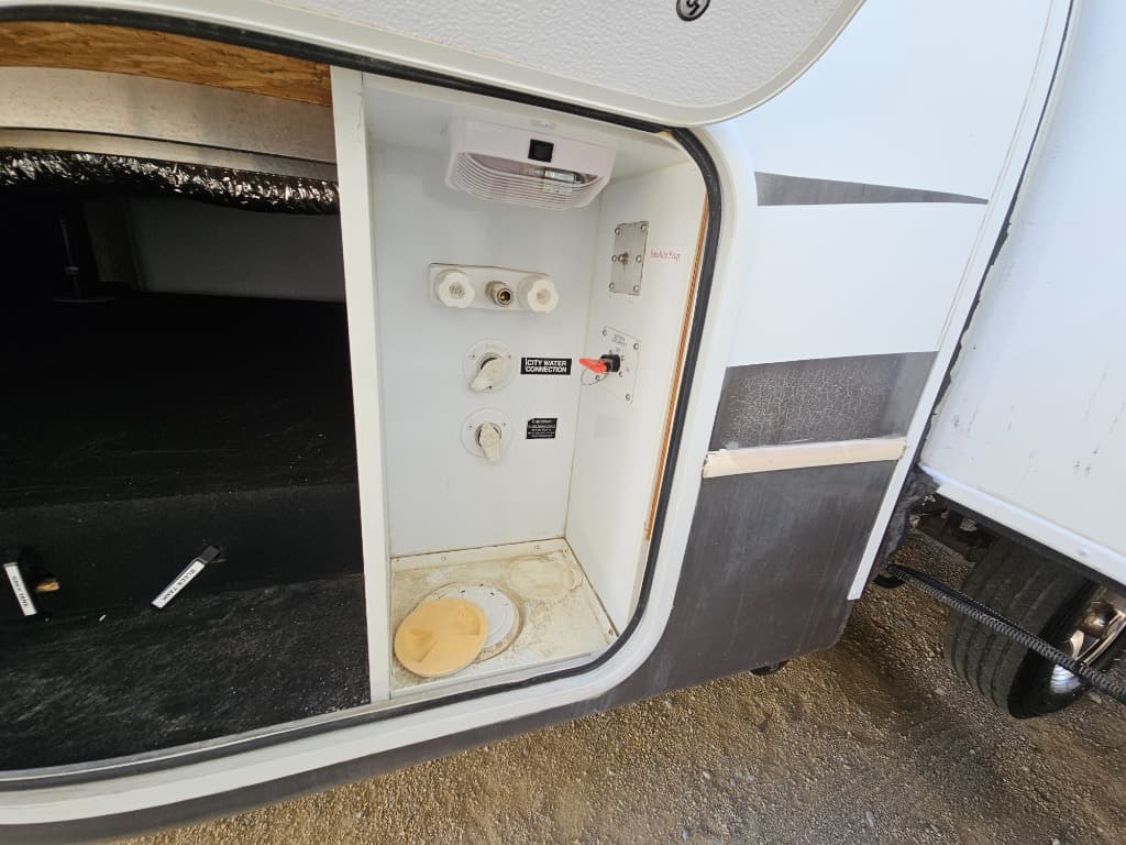 2012 Keystone RV 2012 Keystone RV Cougar Half-Ton - thumbnail 50