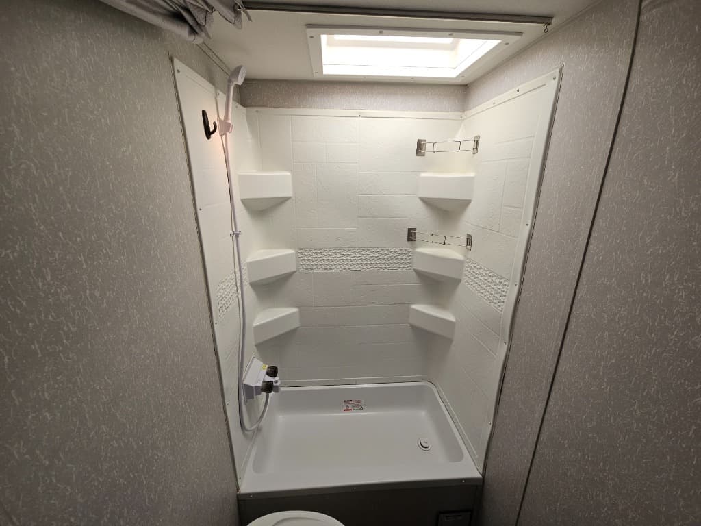 2022 Forest River RV 2022 Forest River RV Cherokee Grey Wolf - thumbnail 14