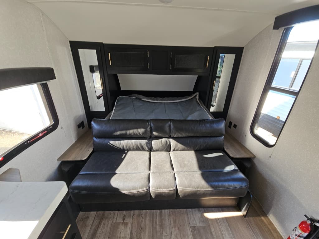 2022 Forest River RV 2022 Forest River RV Cherokee Grey Wolf - thumbnail 28