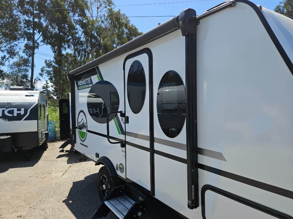 2025 Coachmen 2025 Coachmen Remote - thumbnail 33