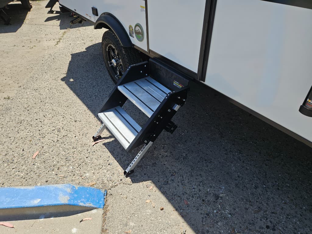 2025 Coachmen 2025 Coachmen Remote - thumbnail 34