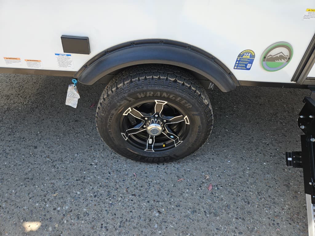 2025 Coachmen 2025 Coachmen Remote - thumbnail 36