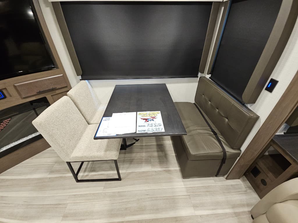 2026 Keystone RV 2026 Keystone RV Cougar Half-Ton - thumbnail 15