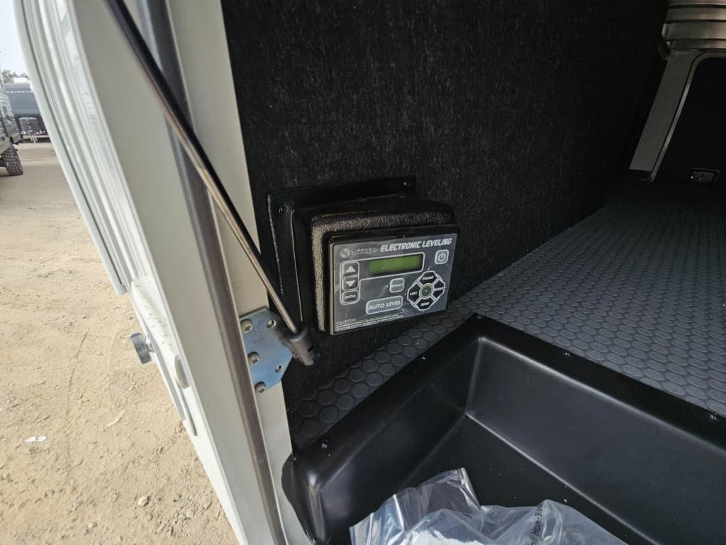 2026 Keystone RV 2026 Keystone RV Cougar Half-Ton - thumbnail 65