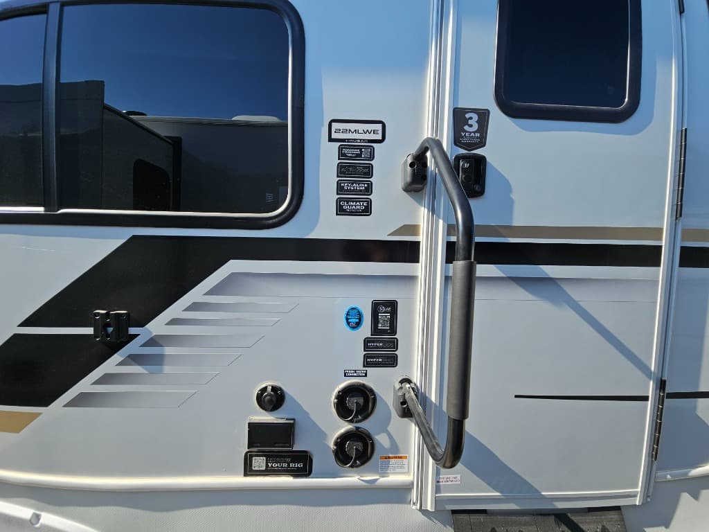 2026 Keystone RV 2026 Keystone RV Cougar Half-Ton - thumbnail 45