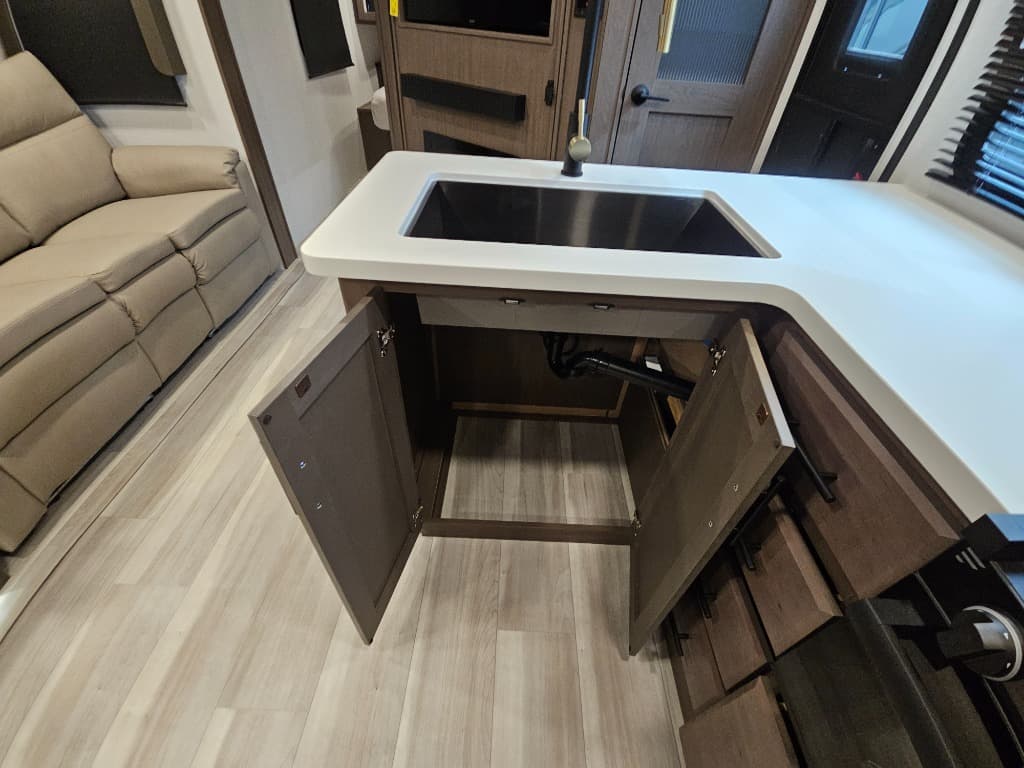 2026 Keystone RV 2026 Keystone RV Cougar Half-Ton - thumbnail 25