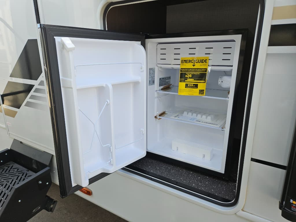 2026 Keystone RV 2026 Keystone RV Cougar Half-Ton - thumbnail 50