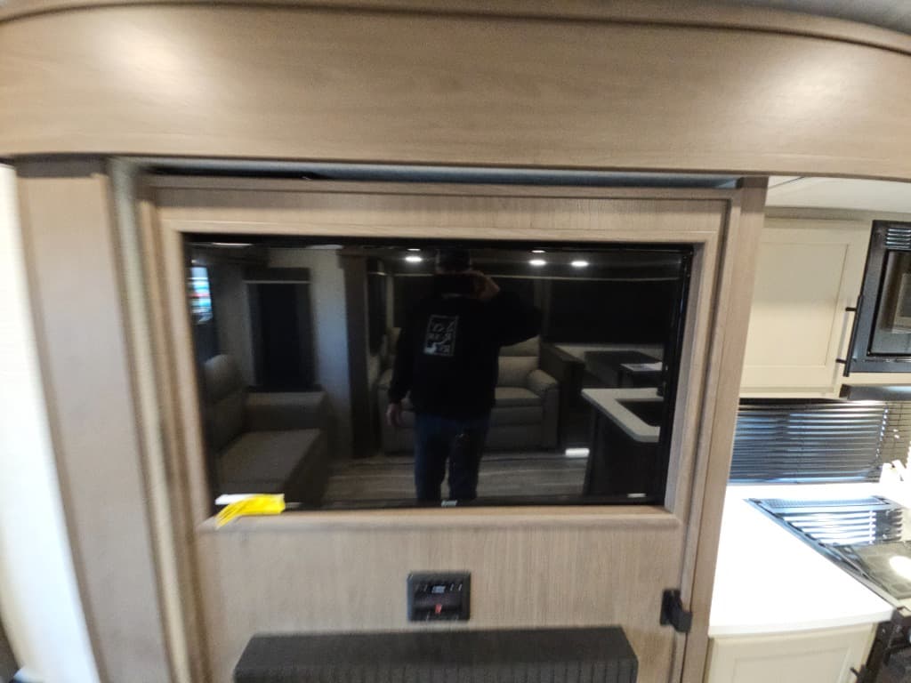 2026 Keystone RV 2026 Keystone RV Cougar Half-Ton - thumbnail 21