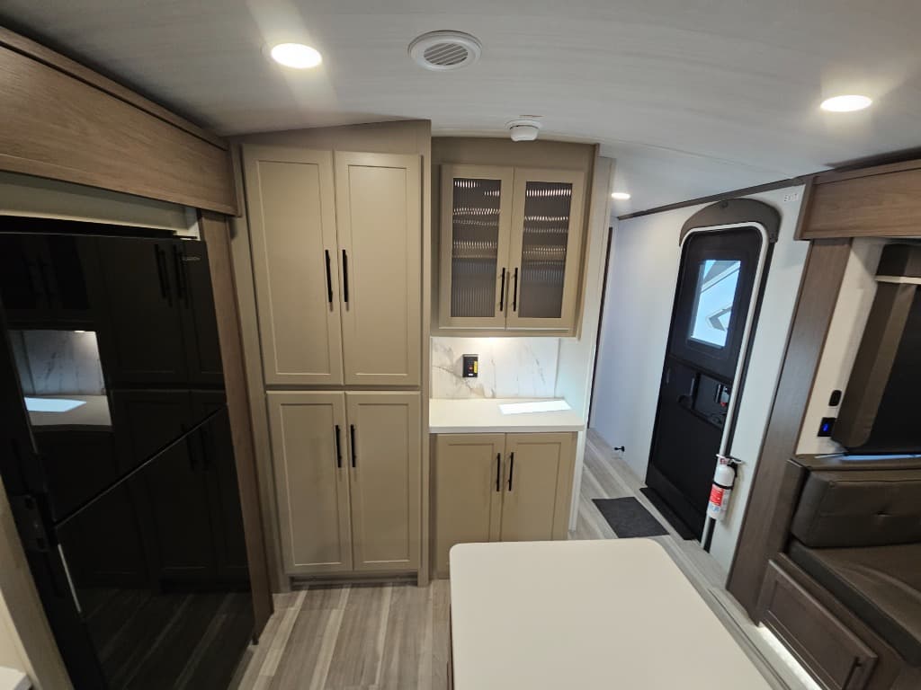 2026 Keystone RV 2026 Keystone RV Cougar Half-Ton - thumbnail 33