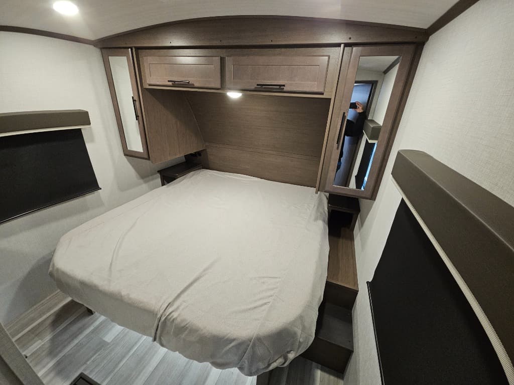 2026 Keystone RV 2026 Keystone RV Cougar Half-Ton - thumbnail 43