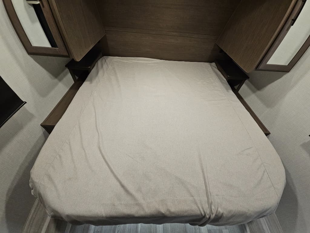 2026 Keystone RV 2026 Keystone RV Cougar Half-Ton - thumbnail 44