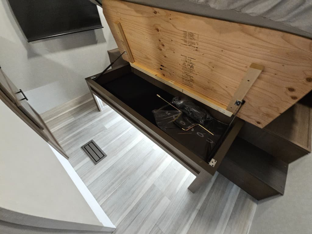 2026 Keystone RV 2026 Keystone RV Cougar Half-Ton - thumbnail 45