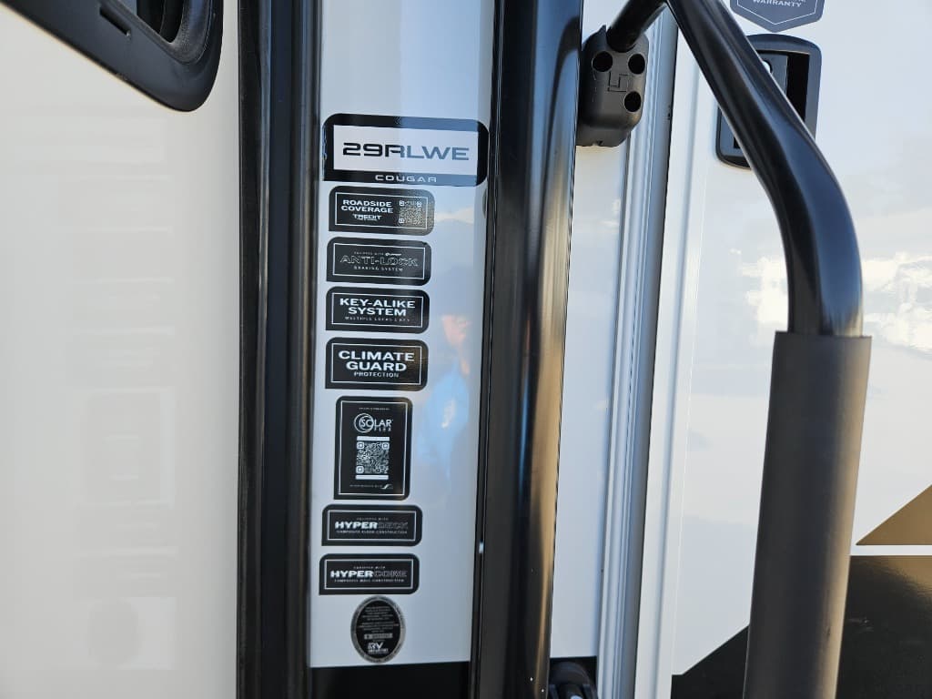 2026 Keystone RV 2026 Keystone RV Cougar Half-Ton - thumbnail 55