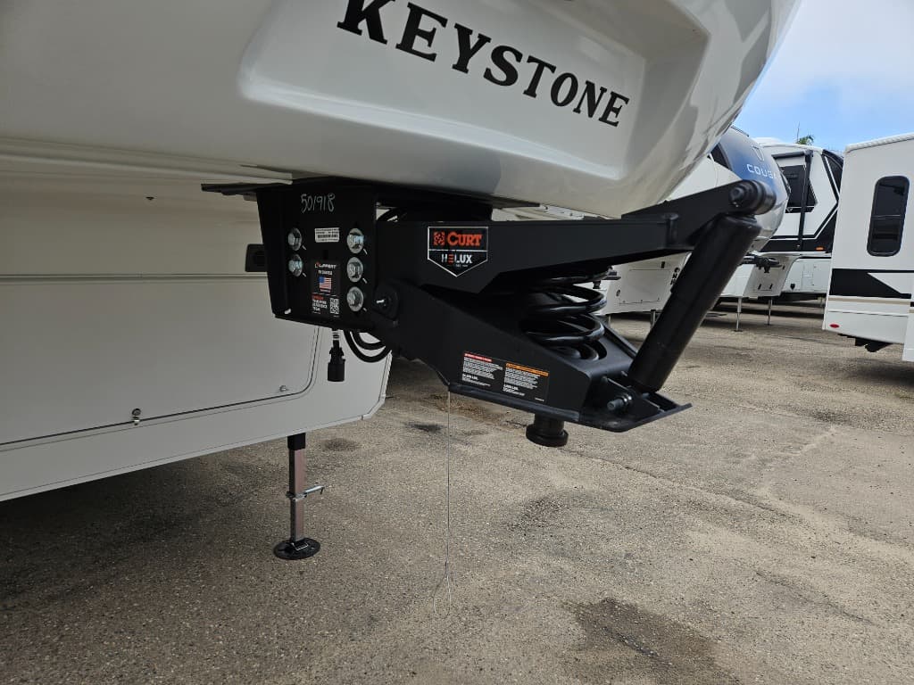 2026 Keystone RV 2026 Keystone RV Cougar - thumbnail 59