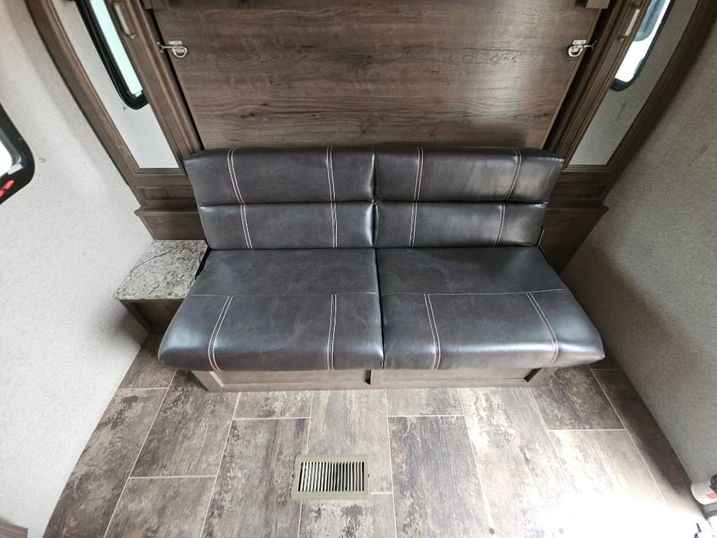 2019 Keystone RV 2019 Keystone RV Passport Express - thumbnail 10