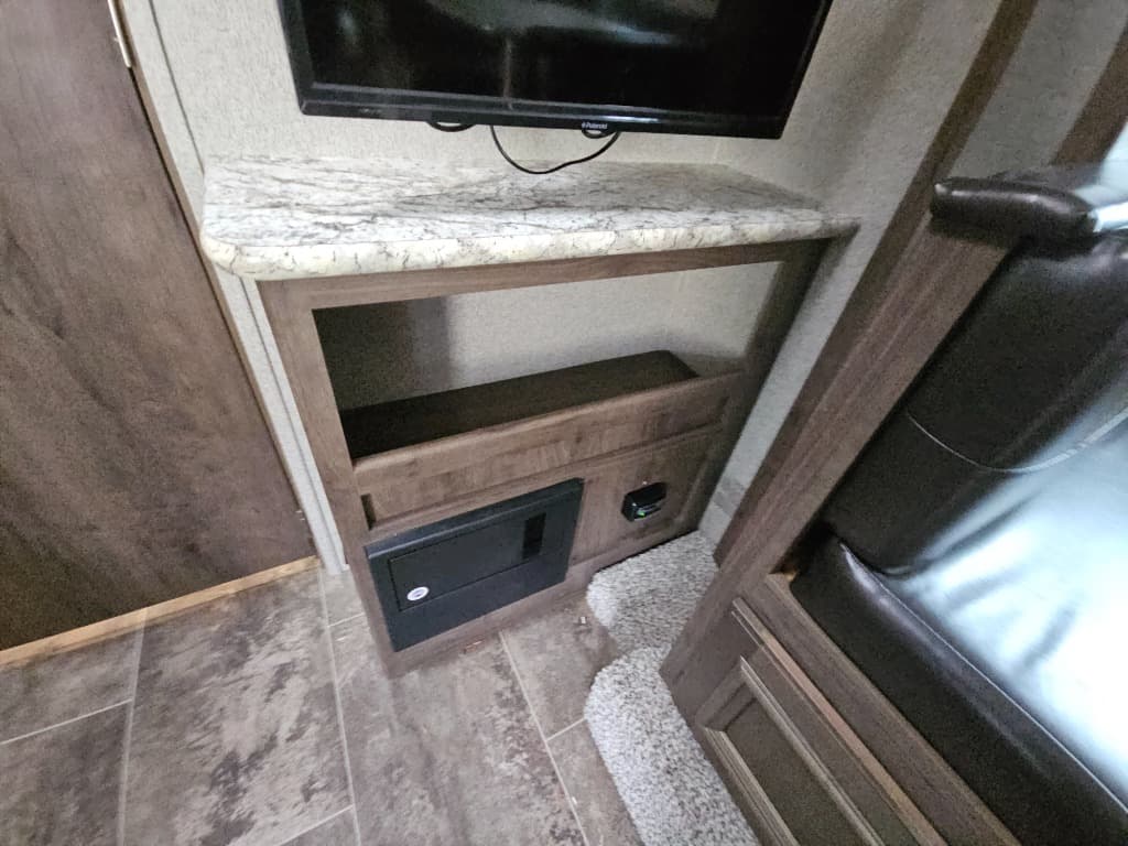 2019 Keystone RV 2019 Keystone RV Passport Express - thumbnail 18