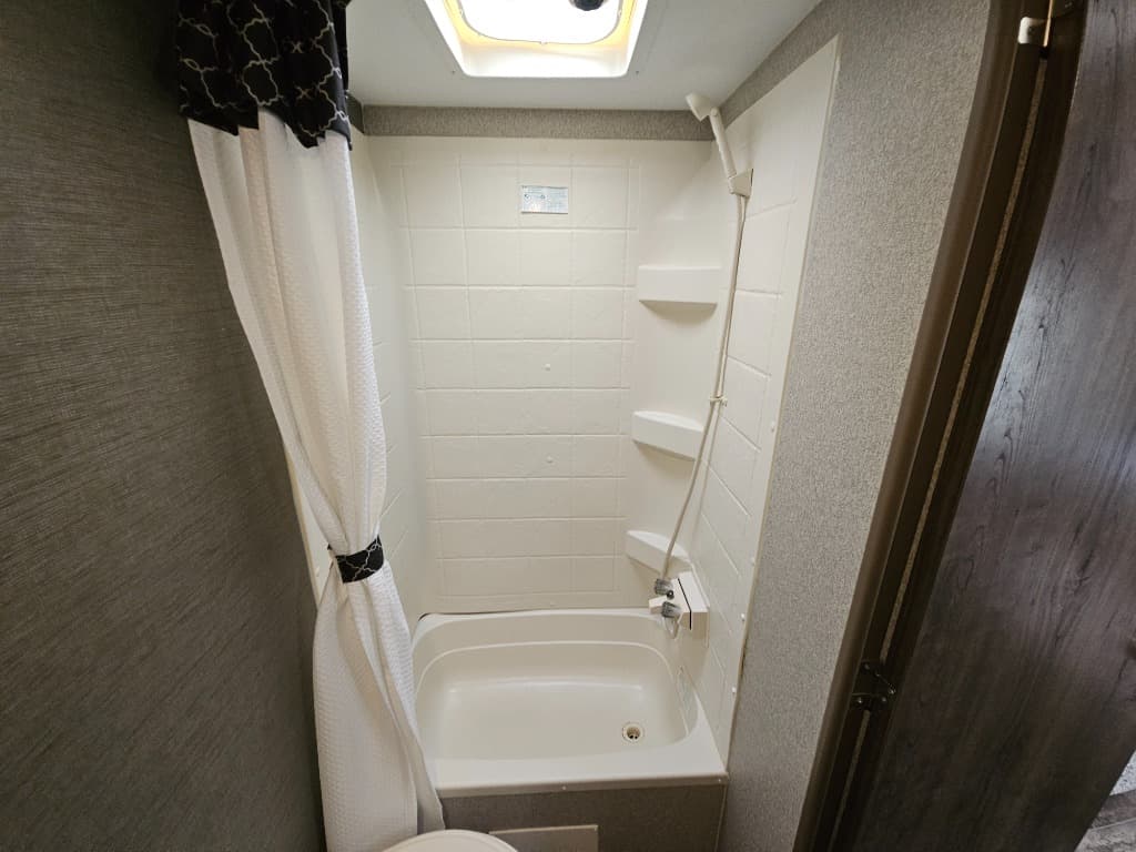 2019 Keystone RV 2019 Keystone RV Passport Express - thumbnail 27