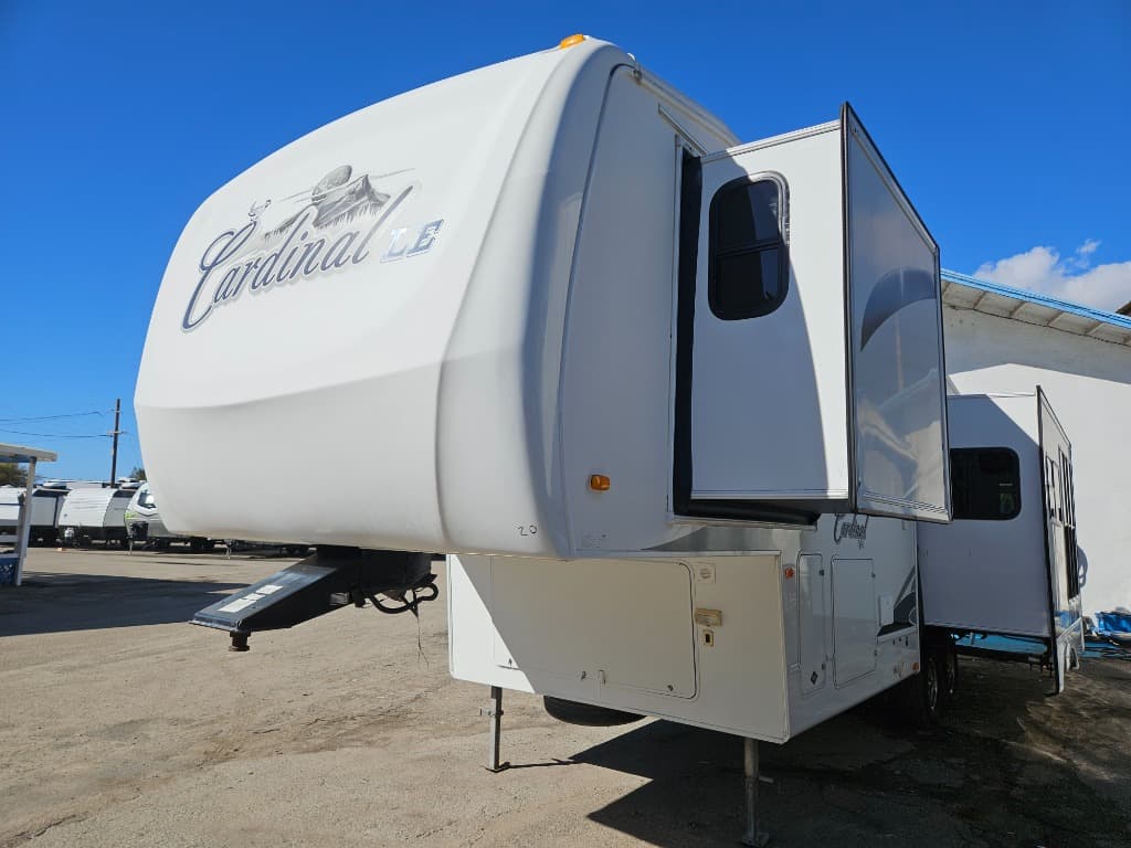 2008 Forest River RV 2008 Forest River RV Cardinal - thumbnail 5