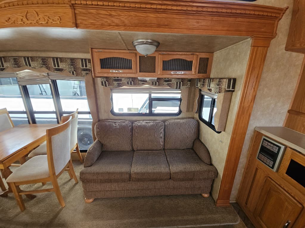 2008 Forest River RV 2008 Forest River RV Cardinal - thumbnail 9