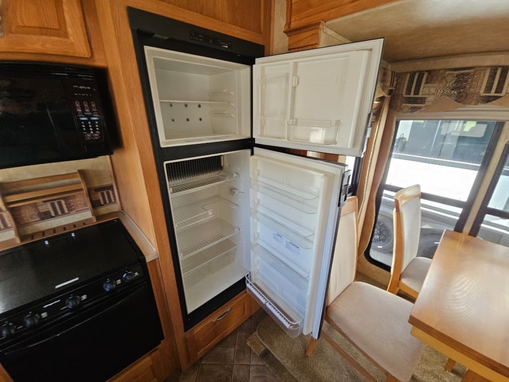 2008 Forest River RV 2008 Forest River RV Cardinal - thumbnail 14