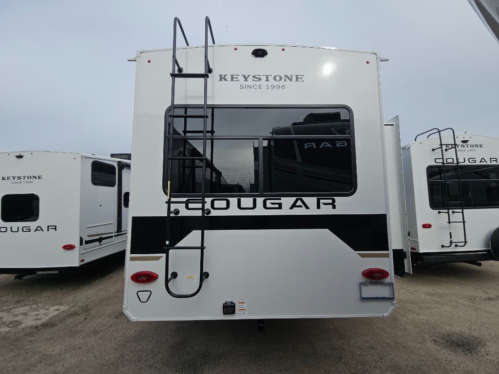 2026 Keystone RV 2026 Keystone RV Cougar - thumbnail 4