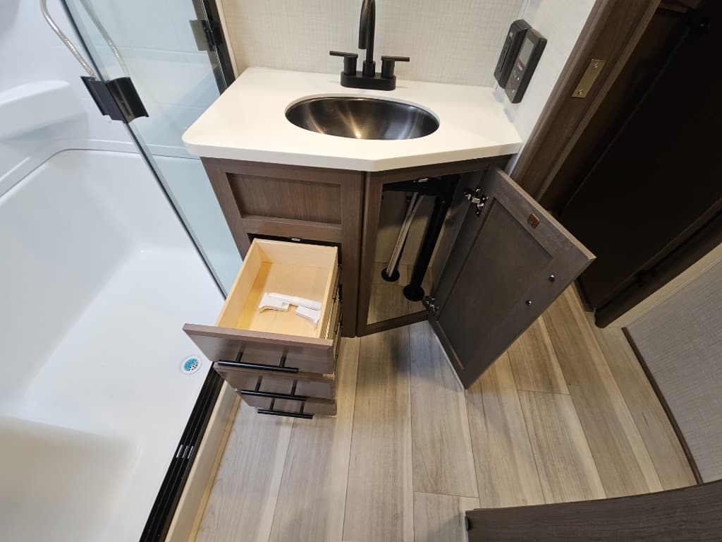 2026 Keystone RV 2026 Keystone RV Cougar - thumbnail 49