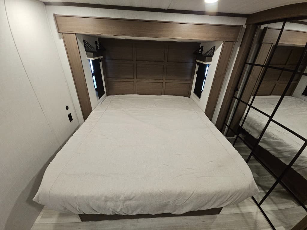 2026 Keystone RV 2026 Keystone RV Cougar - thumbnail 51