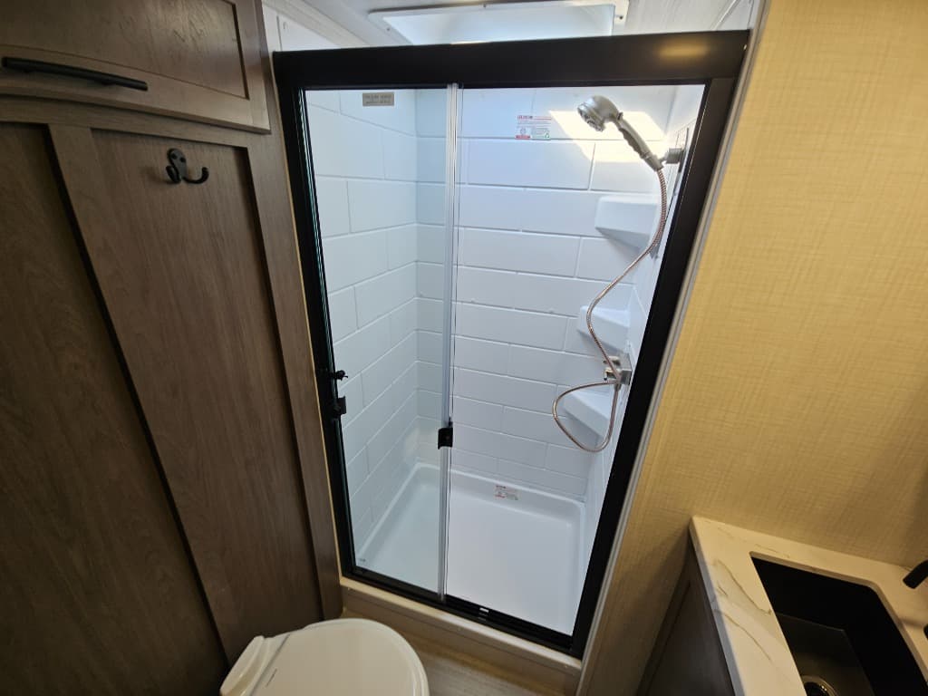 2026 Keystone RV 2026 Keystone RV Cougar Half-Ton - thumbnail 27