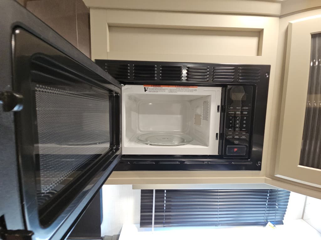 2026 Keystone RV 2026 Keystone RV Cougar Half-Ton - thumbnail 12