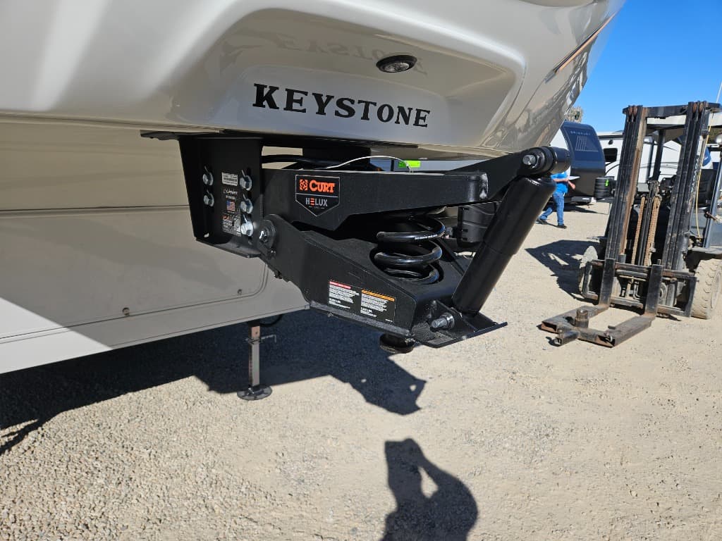 2026 Keystone RV 2026 Keystone RV Cougar Half-Ton - thumbnail 40