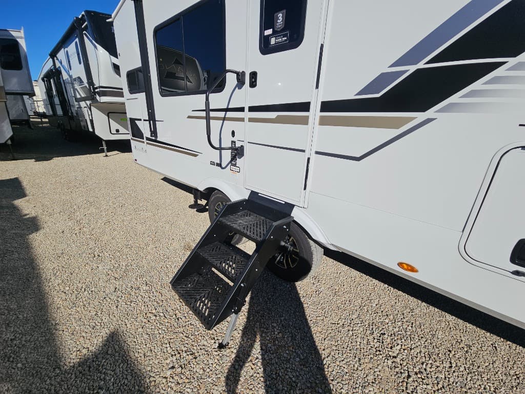 2026 Keystone RV 2026 Keystone RV Cougar Half-Ton - thumbnail 46