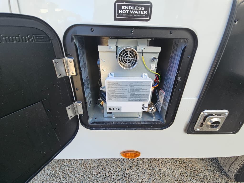 2026 Keystone RV 2026 Keystone RV Cougar Half-Ton - thumbnail 52