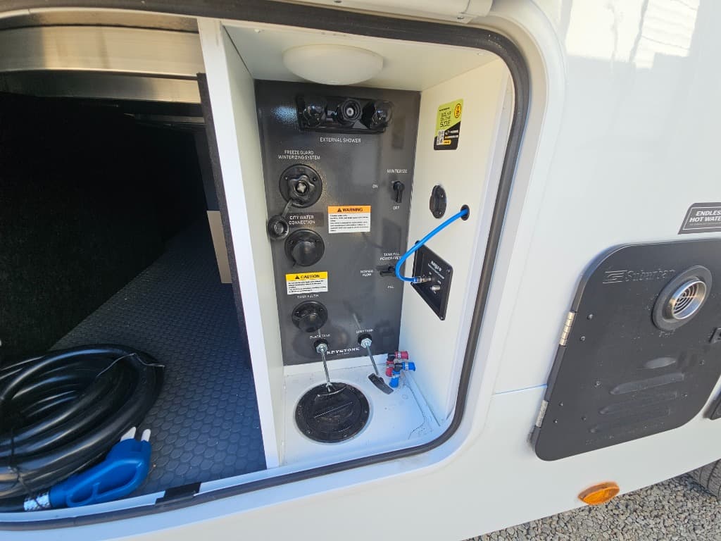 2026 Keystone RV 2026 Keystone RV Cougar Half-Ton - thumbnail 54