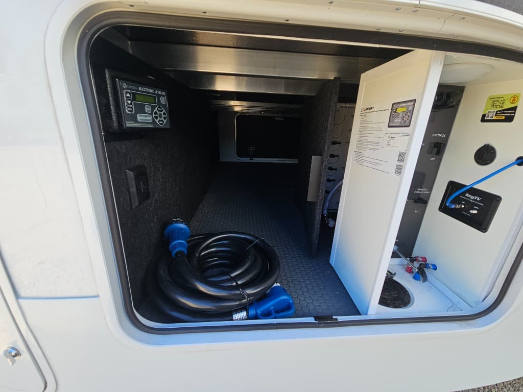 2026 Keystone RV 2026 Keystone RV Cougar Half-Ton - thumbnail 55