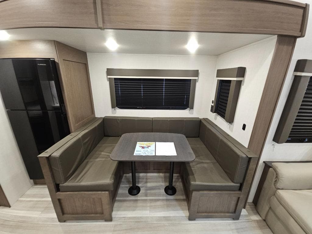 2026 Keystone RV 2026 Keystone RV Cougar - thumbnail 10